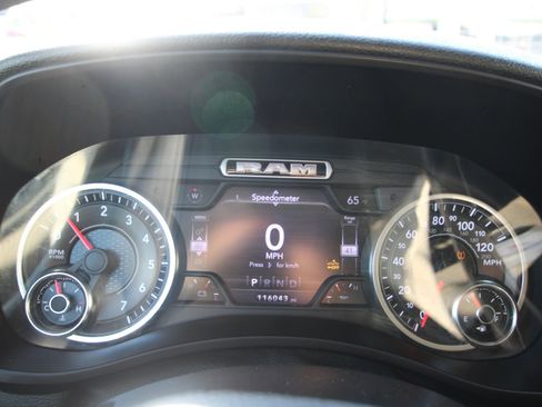 Used 2019 RAM 2500 Tradesman w/ Safety Group AWD/4WD image 15