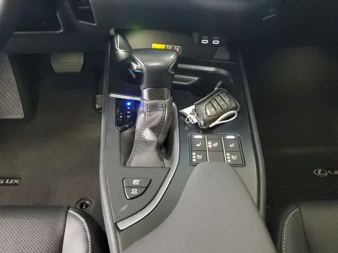 Used 2023 Lexus UX 250h AWD w/ Premium Package image 21