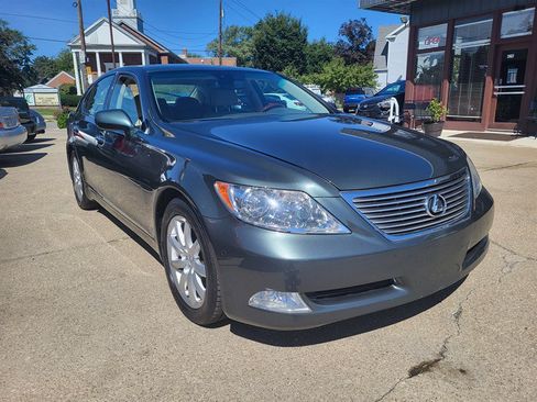 Used 2008 Lexus LS 460 RWD image 1
