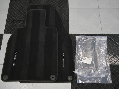 Used 2026 Porsche 911 Carrera T image 34