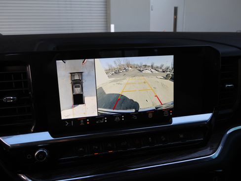 Used 2024 GMC Sierra 1500 Elevation w/ Preferred Package image 26