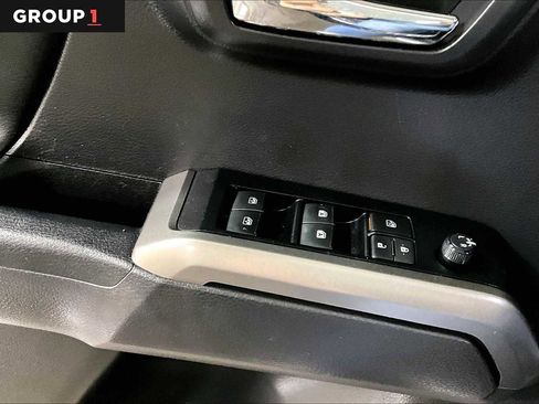 Used 2022 Toyota Tacoma Limited w/ Nightshade Package AWD/4WD image 34