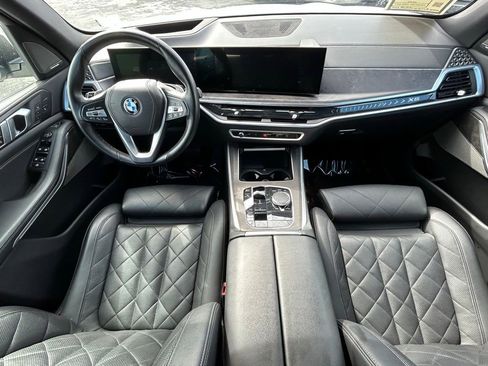 Used 2024 BMW X5 xDrive40i image 10