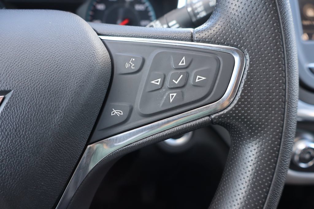 Used 2019 Chevrolet Equinox LS w/ LS Convenience Package AWD/4WD image 7