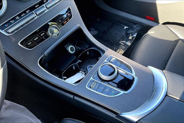Certified 2021 Mercedes-Benz C 300 4MATIC Sedan image 13