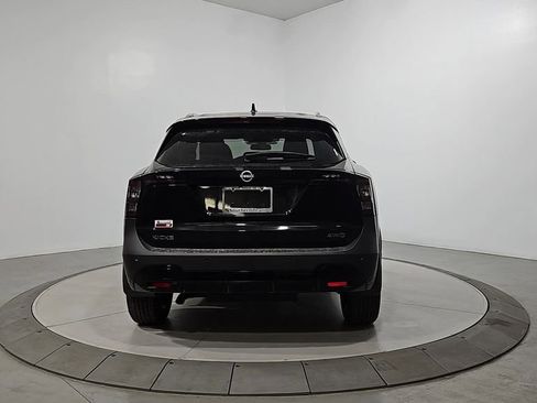 New 2026 Nissan Kicks SV image 4