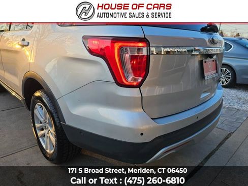 Used 2019 Ford Explorer XLT w/ Equipment Group 202A image 16