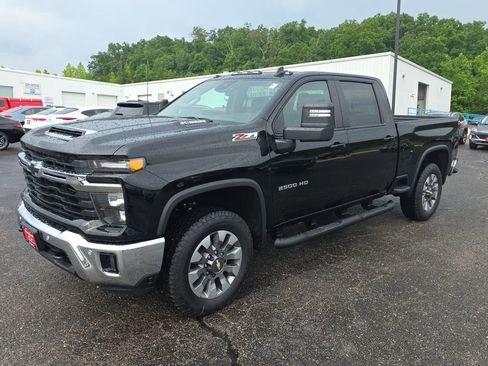 New 2026 Chevrolet Silverado 2500 LT w/ All Star Edition AWD/4WD image 4
