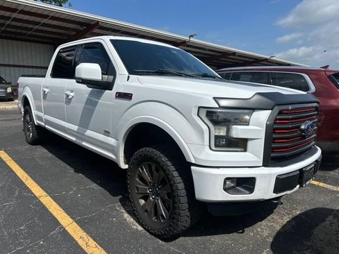 Used 2016 Ford F150 Lariat w/ Equipment Group 502A Luxury AWD/4WD image 2