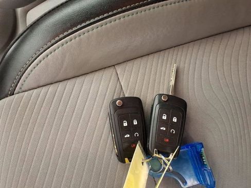 Used 2014 Buick Encore Convenience FWD image 16