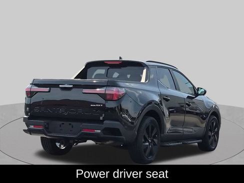 Used 2023 Hyundai Santa Cruz Night AWD/4WD image 6