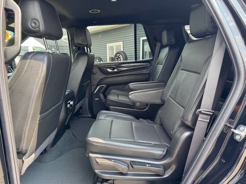 Used 2024 GMC Yukon Denali image 36
