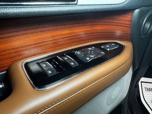 Used 2022 Lincoln Navigator L Reserve AWD/4WD image 26