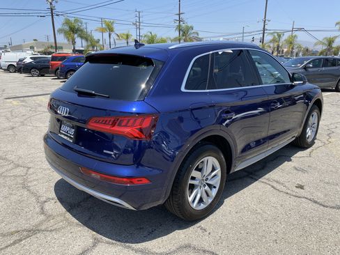 Used 2020 Audi Q5 2.0T Premium w/ Convenience Package AWD/4WD image 9