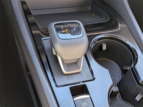 Certified 2023 Nissan Rogue SV image 16