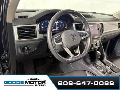 Used 2021 Volkswagen Atlas SEL AWD/4WD image 8