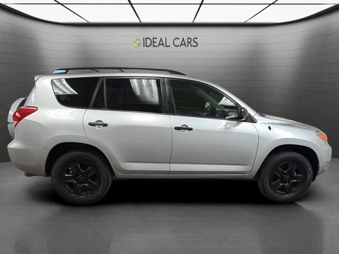Used 2007 Toyota RAV4 2WD image 4