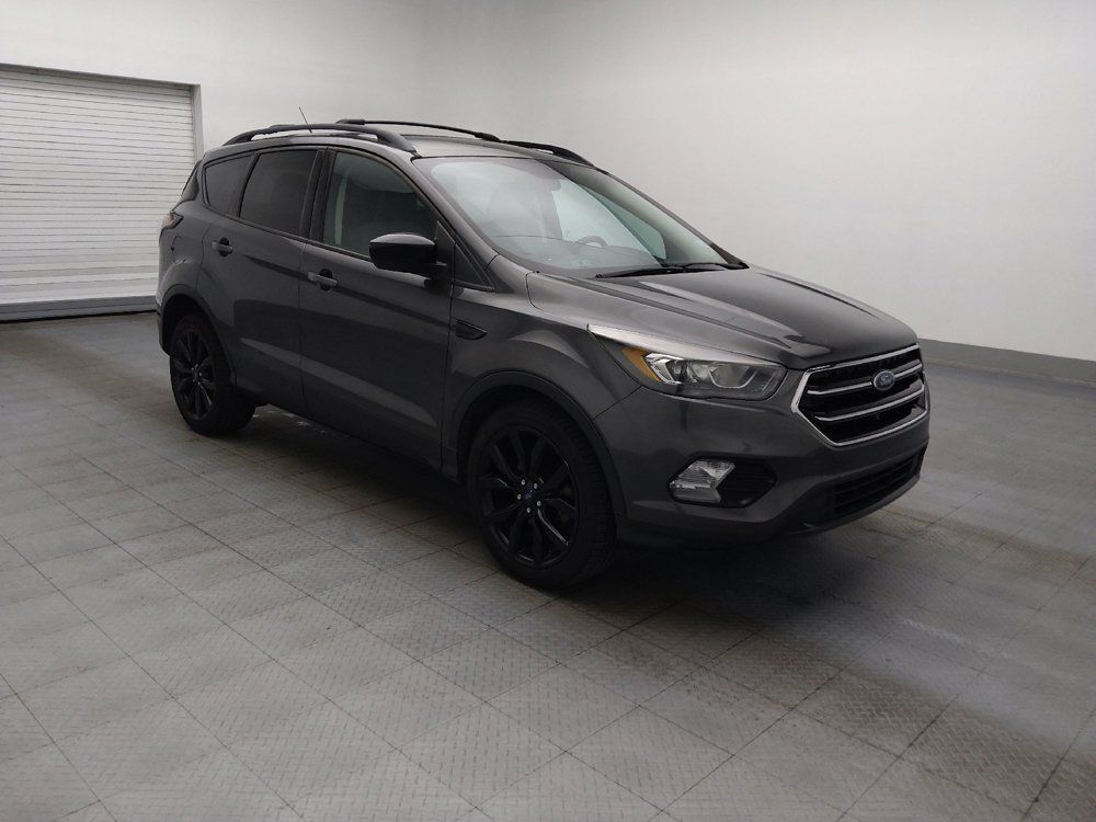 Used 2017 Ford Escape SE w/ SE Sport Appearance Package FWD image 11