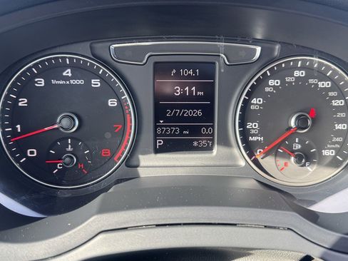 Used 2018 Audi Q3 2.0T Premium Plus w/ Premium Plus Package image 28