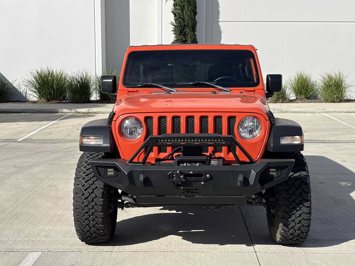 Used 2018 Jeep Wrangler Unlimited Sport S AWD/4WD image 8