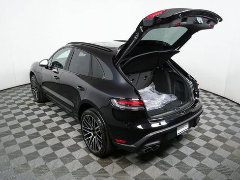 New 2026 Porsche Macan S image 33