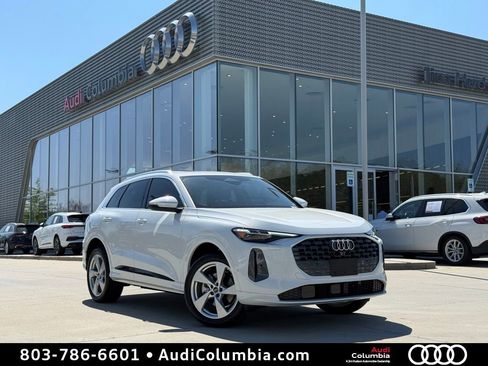 New 2025 Audi Q5 Premium Plus AWD/4WD image 1