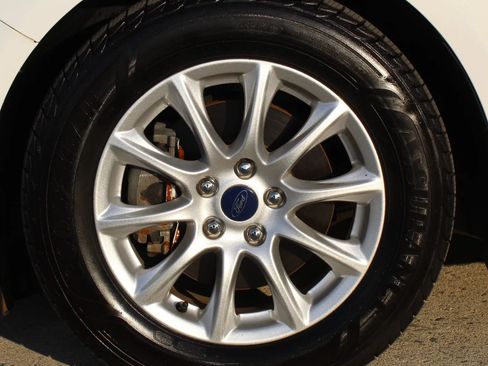 Used 2016 Ford Fusion S FWD image 9