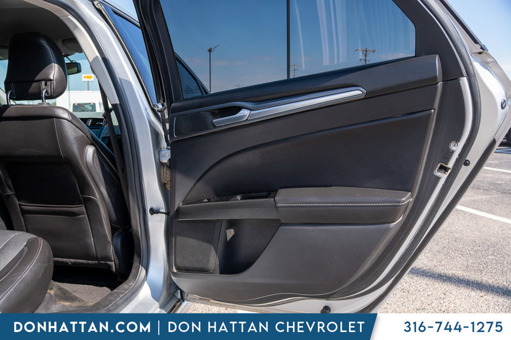 Used 2014 Ford Fusion Titanium FWD image 22