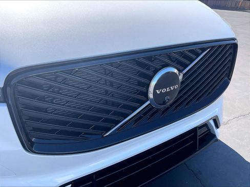 Used 2026 Volvo XC60 B5 Ultra w/ Climate Package AWD/4WD image 33