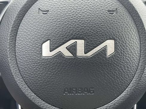 Used 2024 Kia Seltos X-Line AWD/4WD image 25
