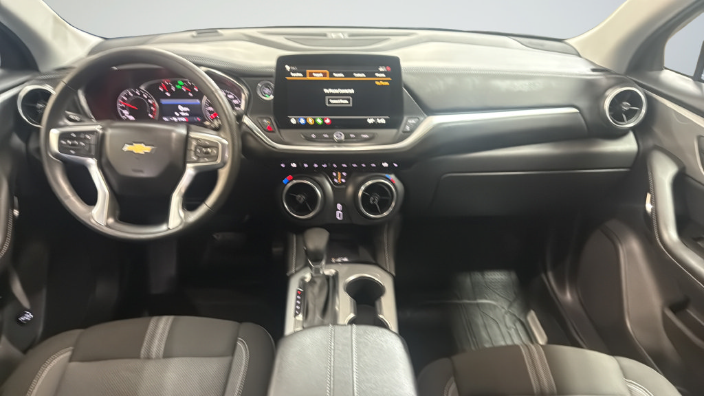 Certified 2024 Chevrolet Blazer LT w/ Convenience Package FWD image 11