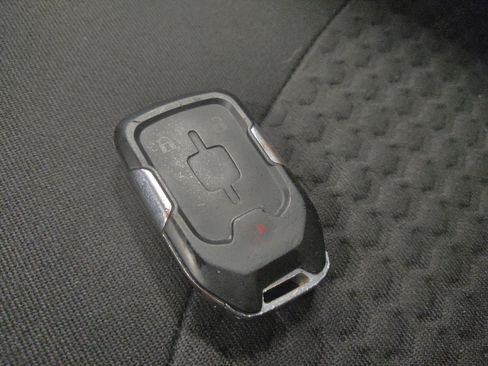 Used 2018 GMC Terrain SLE FWD image 32