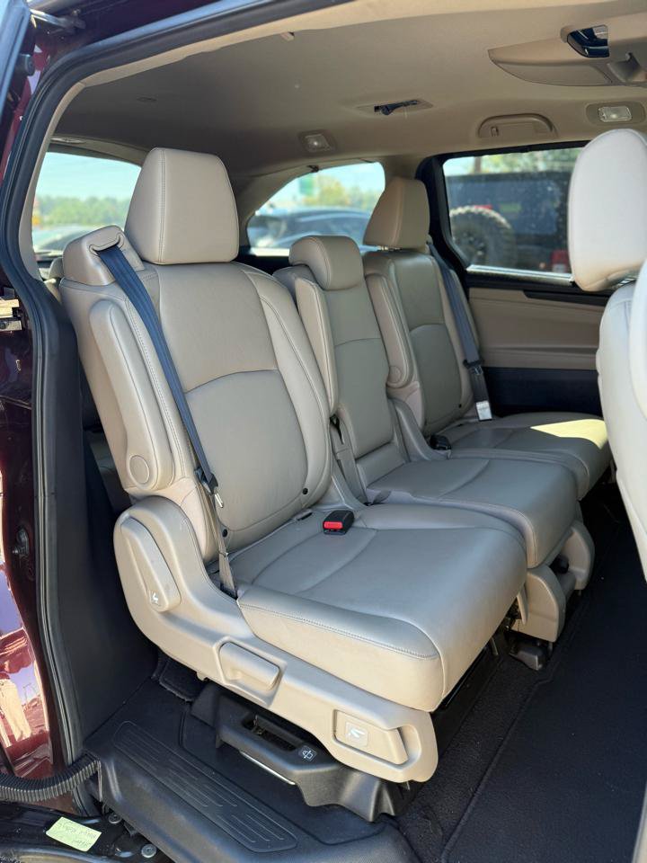 Used 2019 Honda Odyssey EX-L image 12