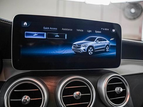 Certified 2023 Mercedes-Benz GLC 300 4MATIC Coupe image 20