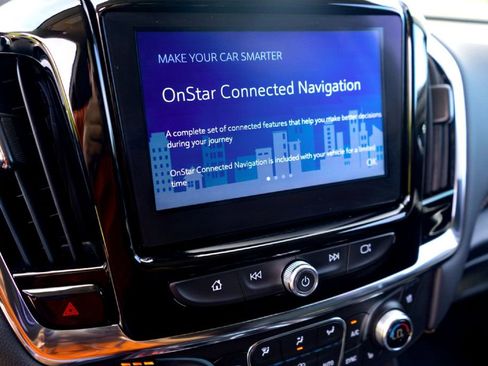 Used 2021 Chevrolet Traverse Premier w/ Redline Edition FWD image 21