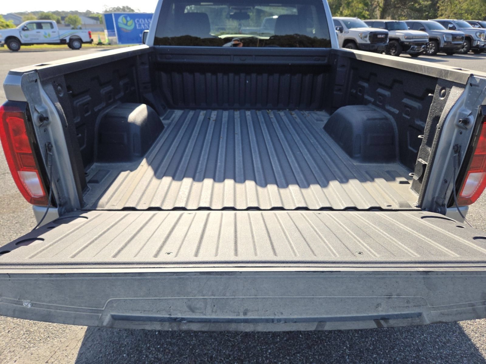 New 2026 GMC Sierra 1500 Pro w/ Pro Value Package AWD/4WD image 20