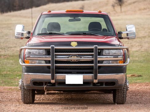 Used 2001 Chevrolet Silverado 3500 LS w/ Off-Road Skid Plate Pkg image 13