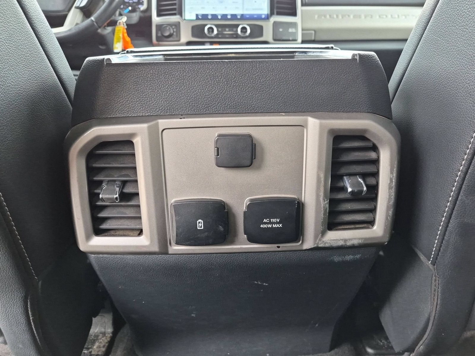 Used 2022 Ford F250 Lariat w/ Lariat Value Package AWD/4WD image 27