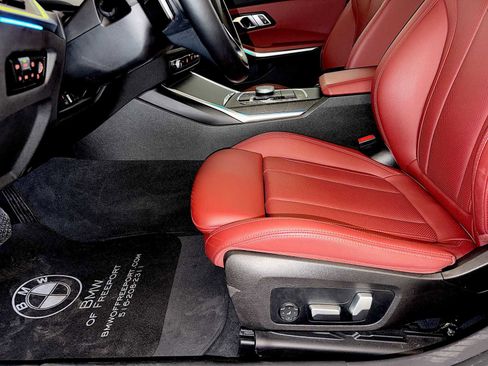 Certified 2023 BMW 330i xDrive 330i xDrive w/ Driving Assistance Package image 10