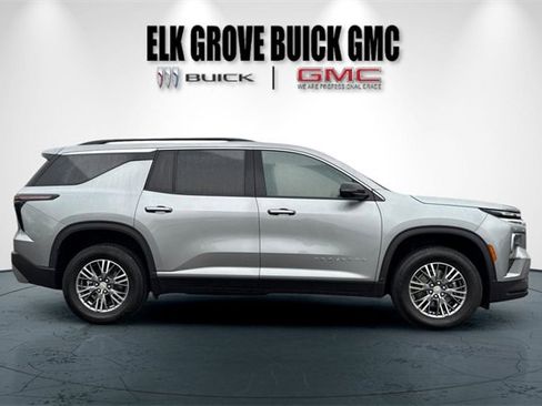 Used 2024 Chevrolet Traverse LT w/ LPO, Floor Liner Package image 3