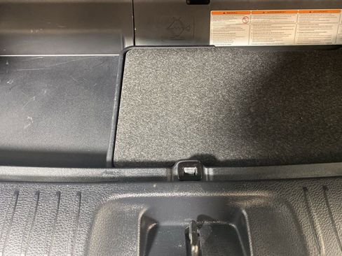 Used 2015 Toyota Highlander Plus image 29