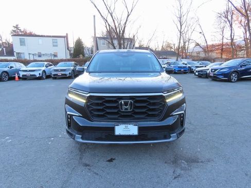 Certified 2023 Honda Pilot EX-L image 6