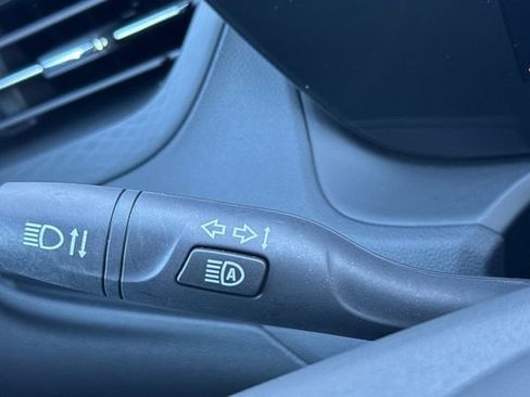 Used 2025 Buick Encore GX Preferred image 37