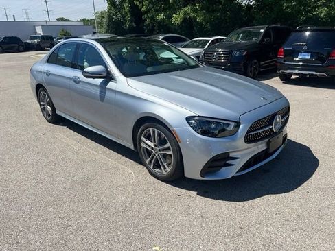 Certified 2023 Mercedes-Benz E 350 4MATIC Sedan image 4