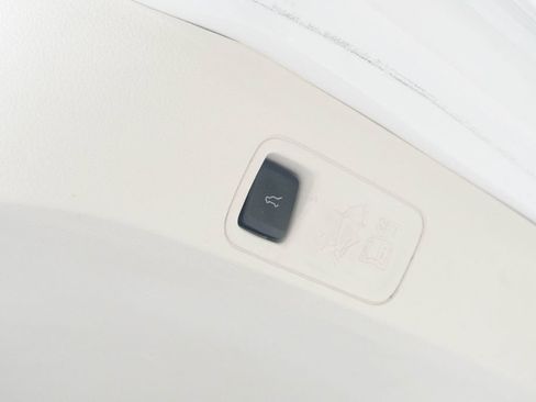 Used 2020 Lincoln Navigator Black Label AWD/4WD image 19
