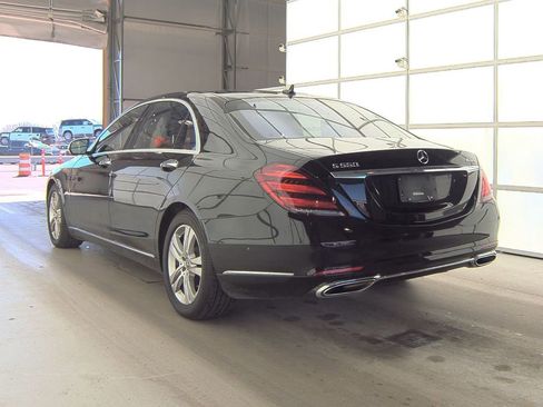 Used 2020 Mercedes-Benz S 560 4MATIC Sedan w/ Premium Package image 4