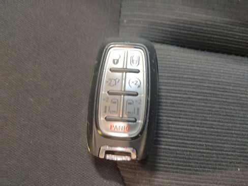Used 2023 Chrysler Voyager LX FWD image 32