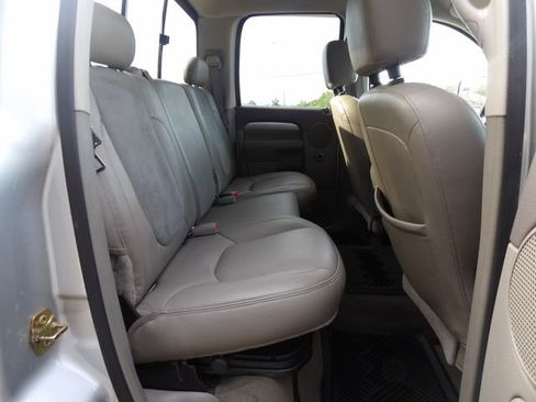 Used 2004 Dodge Ram 3500 Truck SLT w/ Trailer Tow Group AWD/4WD image 9