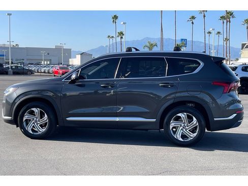 Used 2022 Hyundai Santa Fe SEL image 2