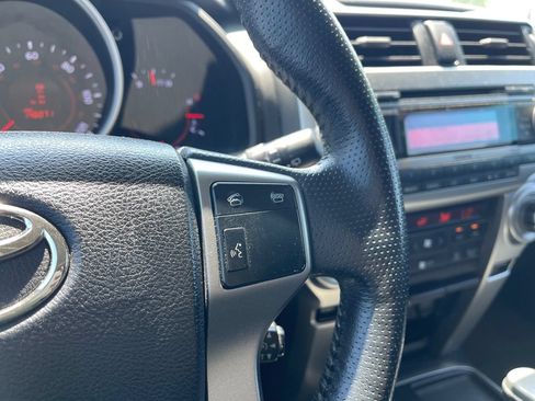 Used 2011 Toyota 4Runner Limited RWD image 22